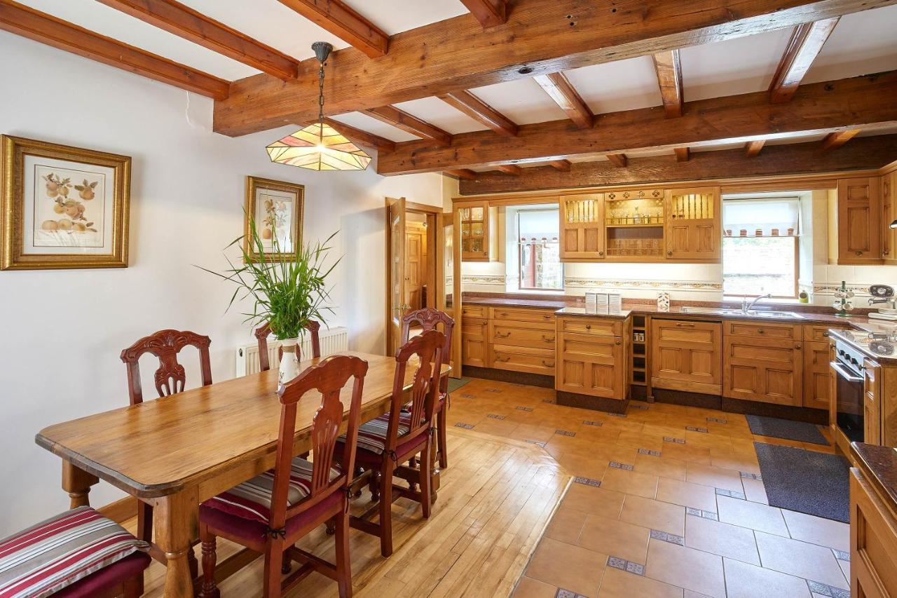 Holiday home Host & - The Barn